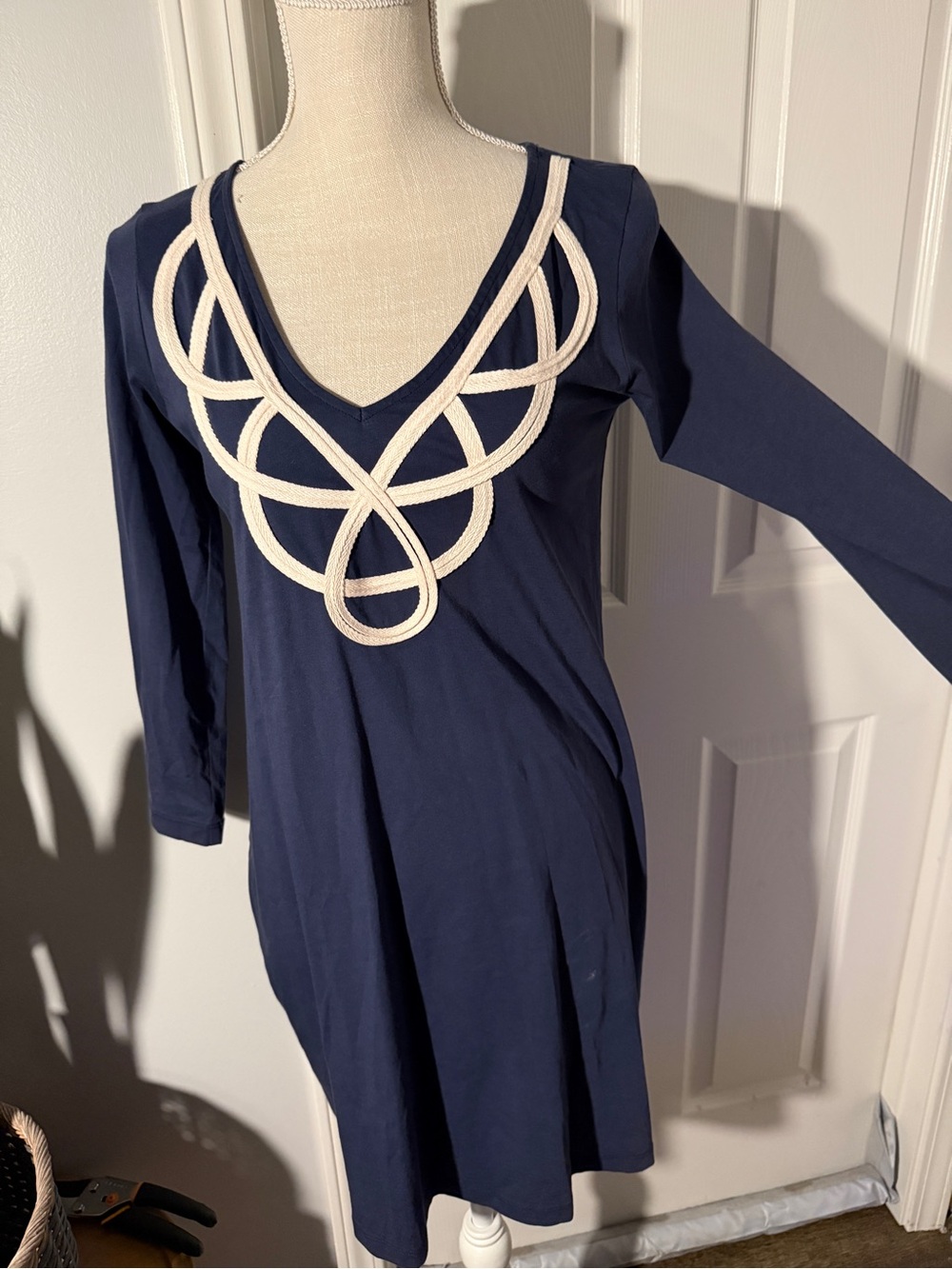 Lilly Pulitzer Navy Long-Sleeve V-Neck Dress with Cream Trim 100% Cotton